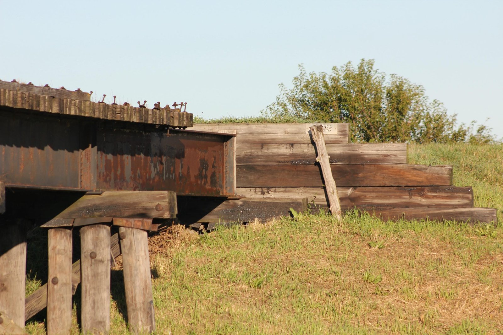 North abutment